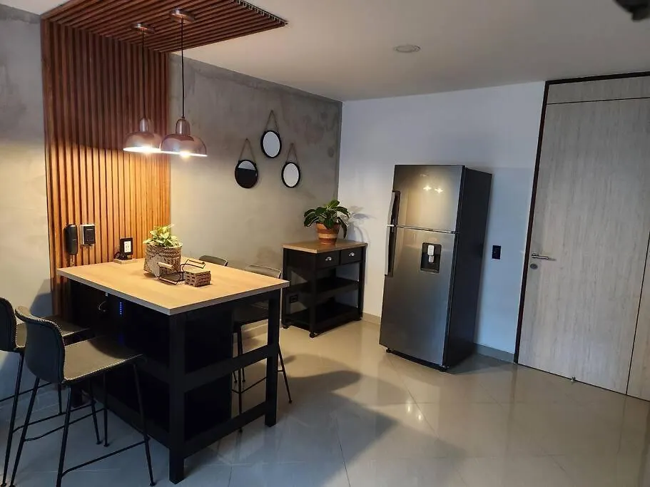 Hermoso Apartamento En Laureles*Aire Acondicionado Medellin